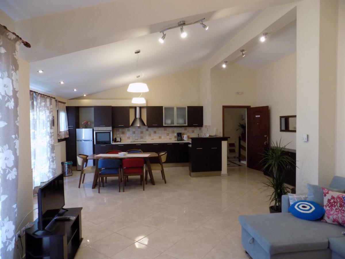 Rhodon House Apartment Skiathos Town Luaran gambar